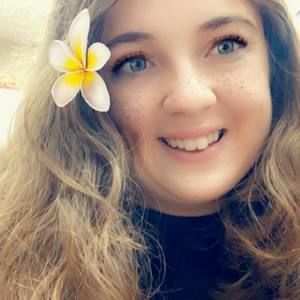 Meet your Posher, Mia